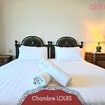 Вилла Chateau De La Mere - Evenement - Seminaire - Mariage - Retraite Bien-etre - Sejour Sportif - Cousinade - Ideal Groupe & Famille - Cadre Nature Isole - Piscine - Vue Baie Saint-raphael - Grande Capacite D'accueil Сент-Максим