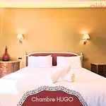Chateau De La Mere - Evenement - Seminaire - Mariage - Retraite Bien-etre - Sejour Sportif - Cousinade - Ideal Groupe & Famille - Cadre Nature Isole - Piscine - Vue Baie Saint-raphael - Grande Capacite D'accueil Вилла Сент-Максим