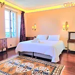 Вилла Chateau De La Mere - Evenement - Seminaire - Mariage - Retraite Bien-etre - Sejour Sportif - Cousinade - Ideal Groupe & Famille - Cadre Nature Isole - Piscine - Vue Baie Saint-raphael - Grande Capacite D'accueil Сент-Максим