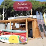 Chateau De La Mere - Evenement - Seminaire - Mariage - Retraite Bien-etre - Sejour Sportif - Cousinade - Ideal Groupe & Famille - Cadre Nature Isole - Piscine - Vue Baie Saint-raphael - Grande Capacite D'accueil * Сент-Максим