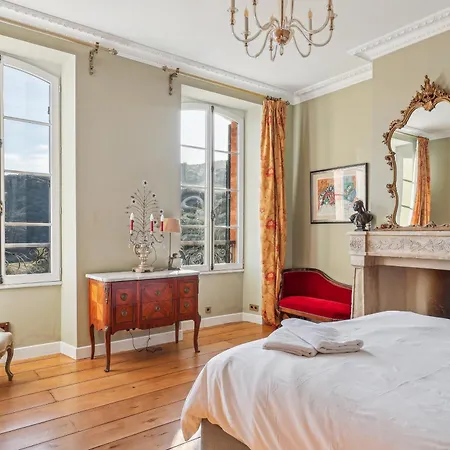 Le Château De La Mère *