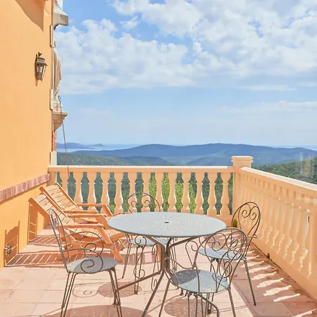 Le Château De La Mère * Sainte-Maxime