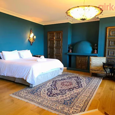 فيلة Chateau De La Mere - Evenement - Seminaire - Mariage - Retraite Bien-etre - Sejour Sportif - Cousinade - Ideal Groupe & Famille - Cadre Nature Isole - Piscine - Vue Baie Saint-raphael - Grande Capacite D'accueil