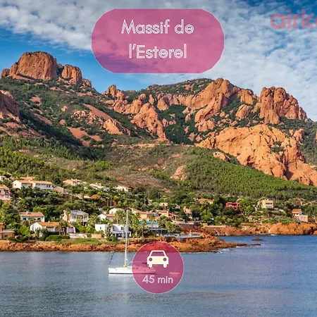 فيلة Chateau De La Mere - Evenement - Seminaire - Mariage - Retraite Bien-etre - Sejour Sportif - Cousinade - Ideal Groupe & Famille - Cadre Nature Isole - Piscine - Vue Baie Saint-raphael - Grande Capacite D'accueil *